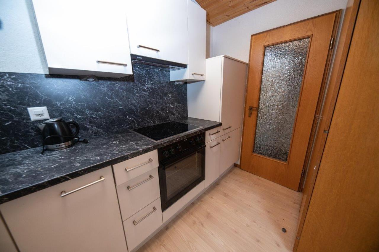 Haus Pickelschmiede Appartement Saas-Grund Buitenkant foto