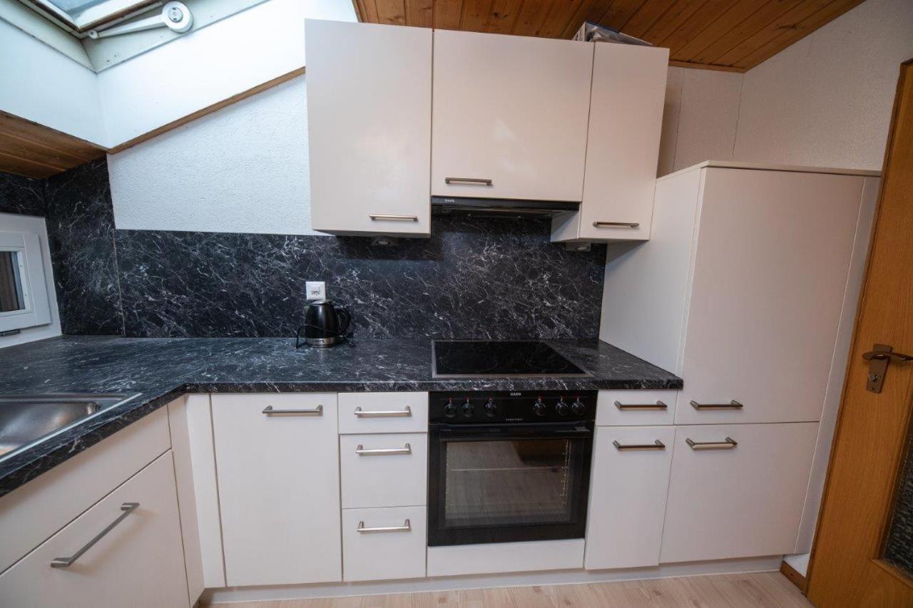 Haus Pickelschmiede Appartement Saas-Grund Buitenkant foto