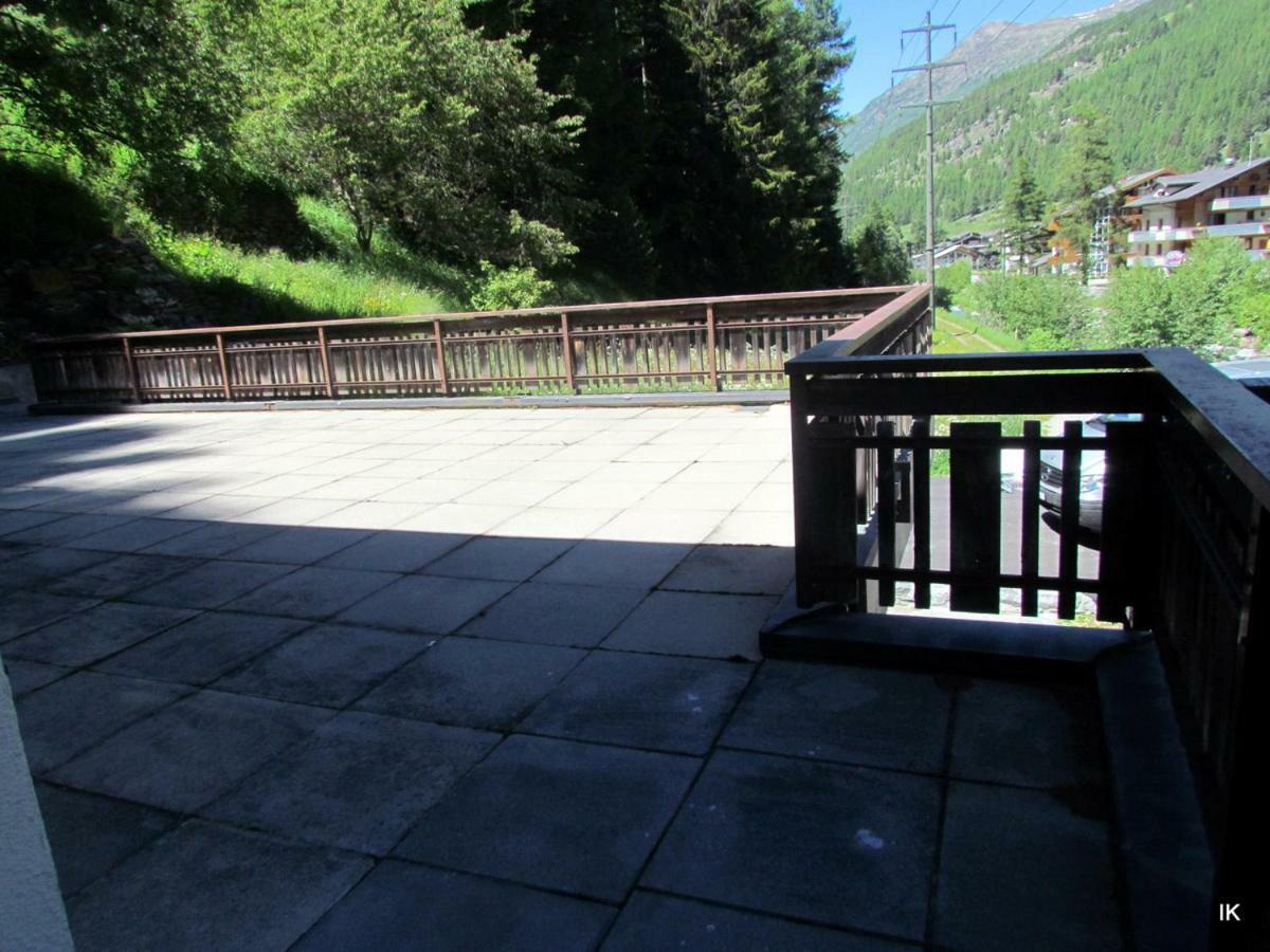 Haus Pickelschmiede Appartement Saas-Grund Buitenkant foto