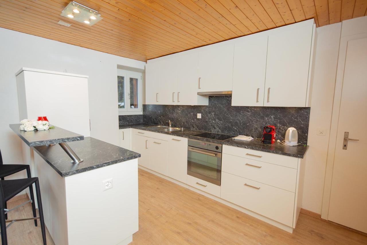 Haus Pickelschmiede Appartement Saas-Grund Buitenkant foto